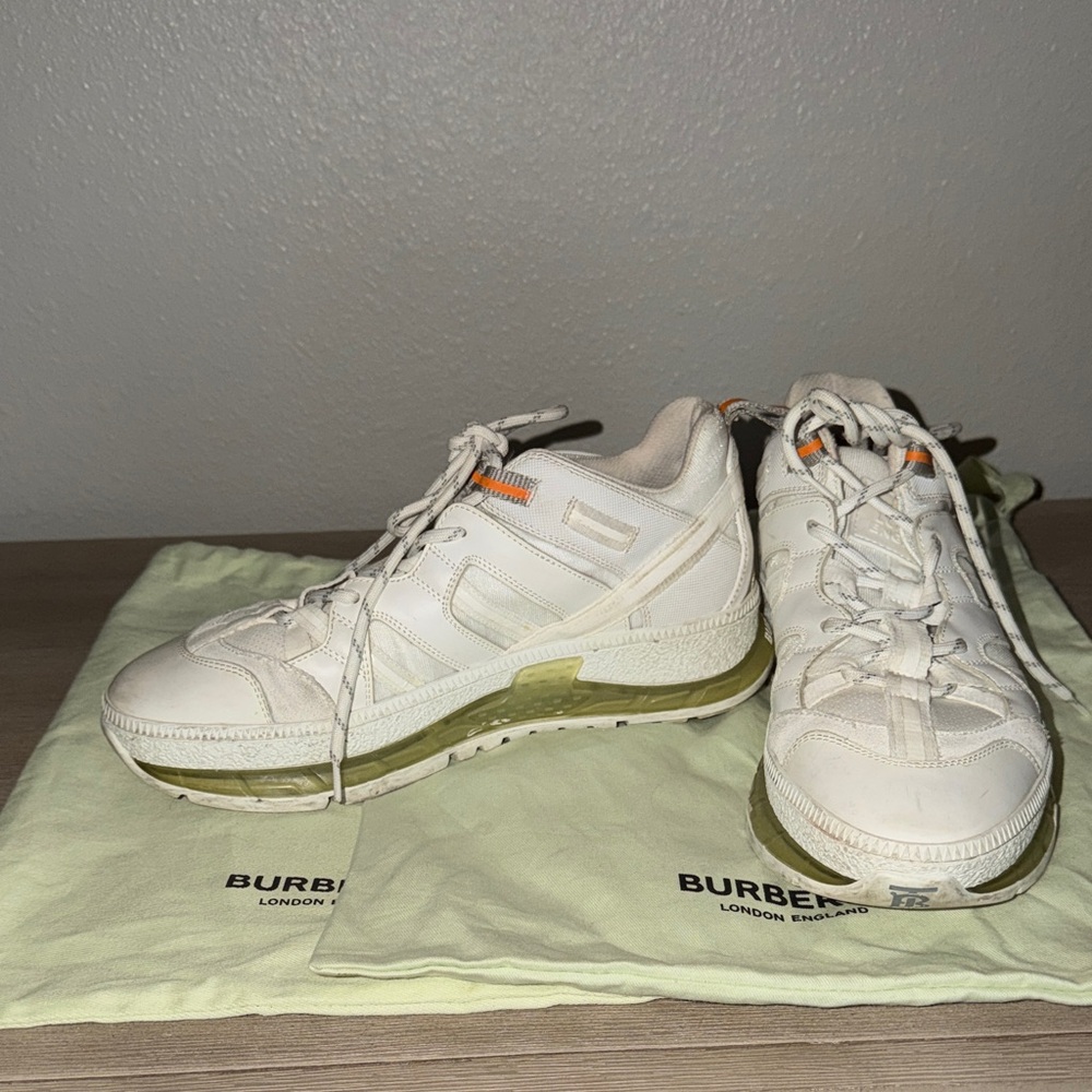 Burberry Men's White and Orange Sneakers